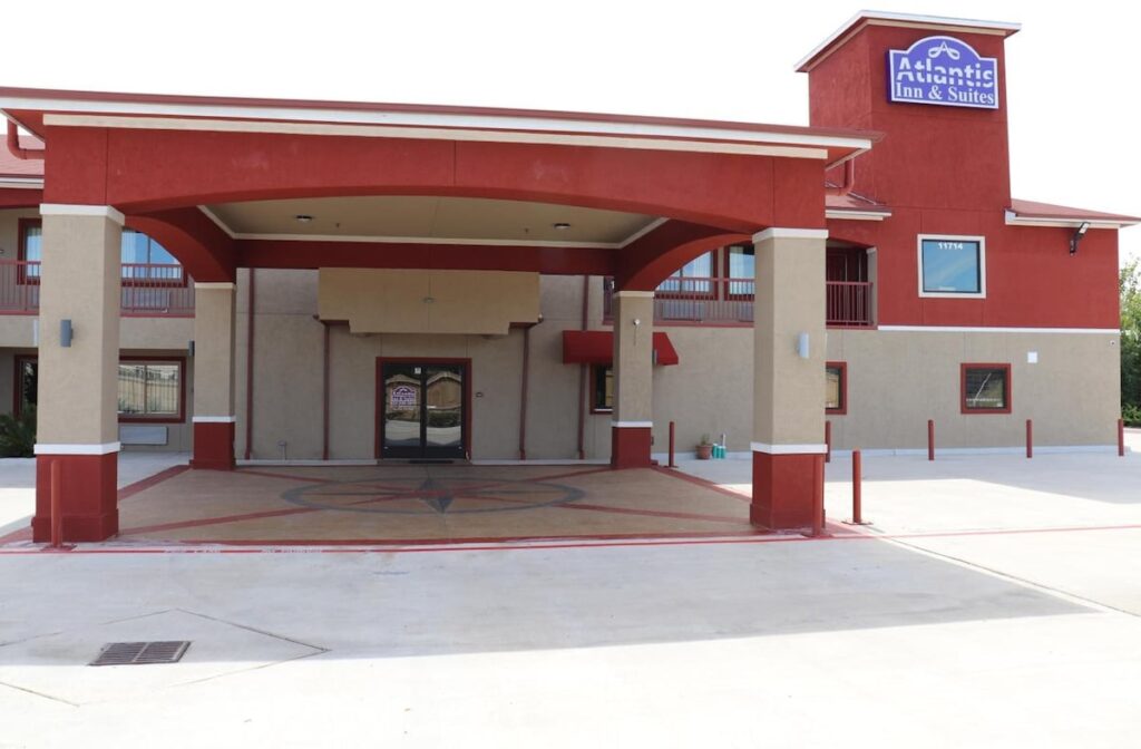 Atlantis Inn and Suites