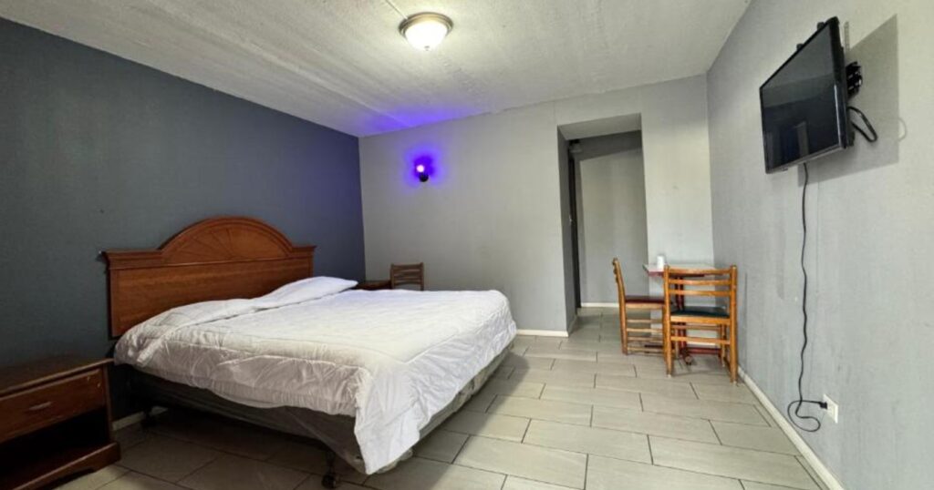 Best Motel By OYO Chicago I-90