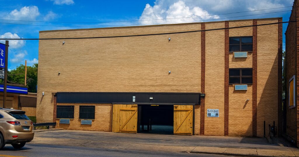 Capital O Empire Motel Chicago I-94