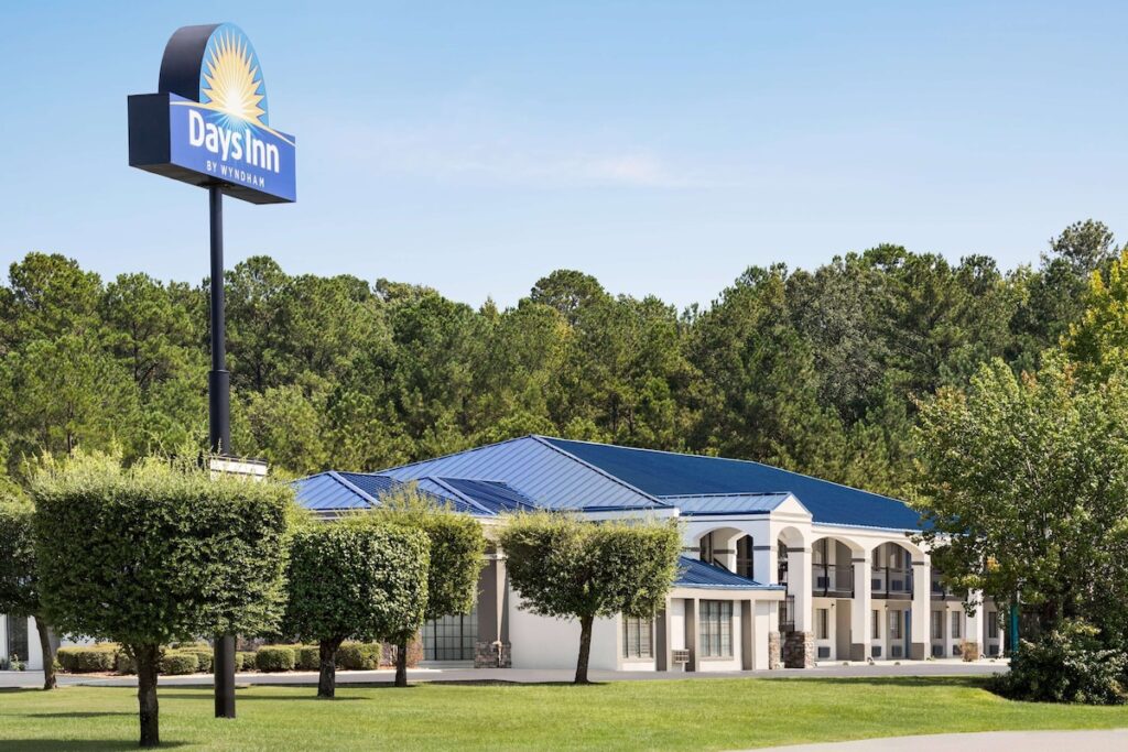 Days Inn by Wyndham Fulton