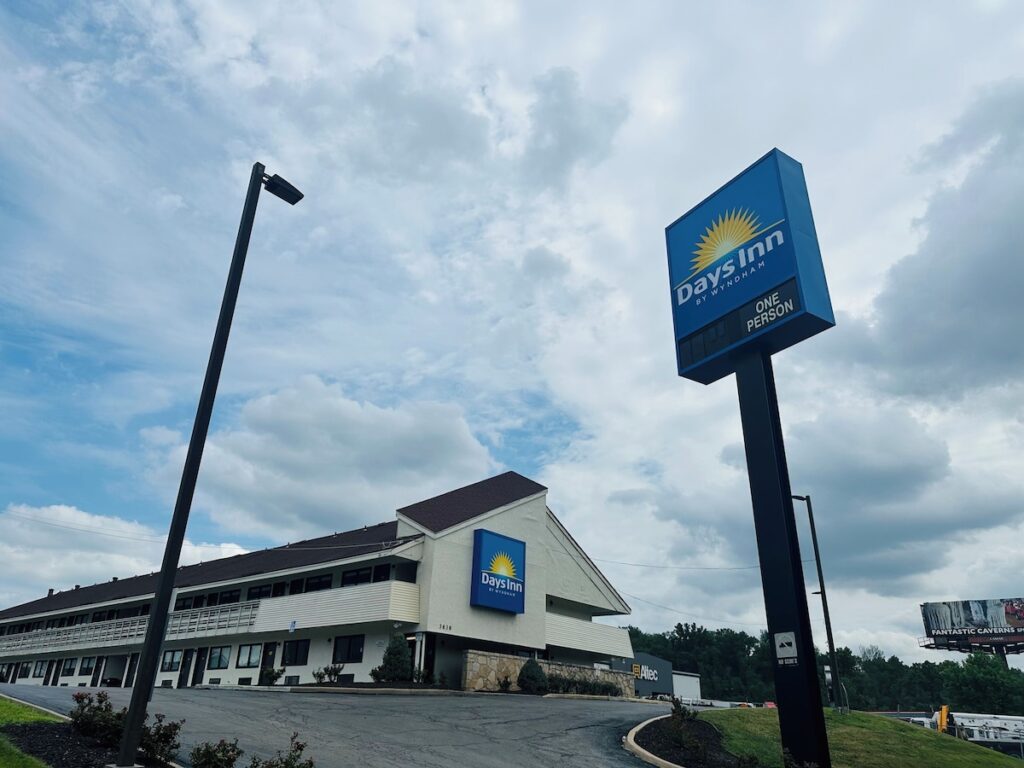 Days Inn by Wyndham Kansas City Northeast