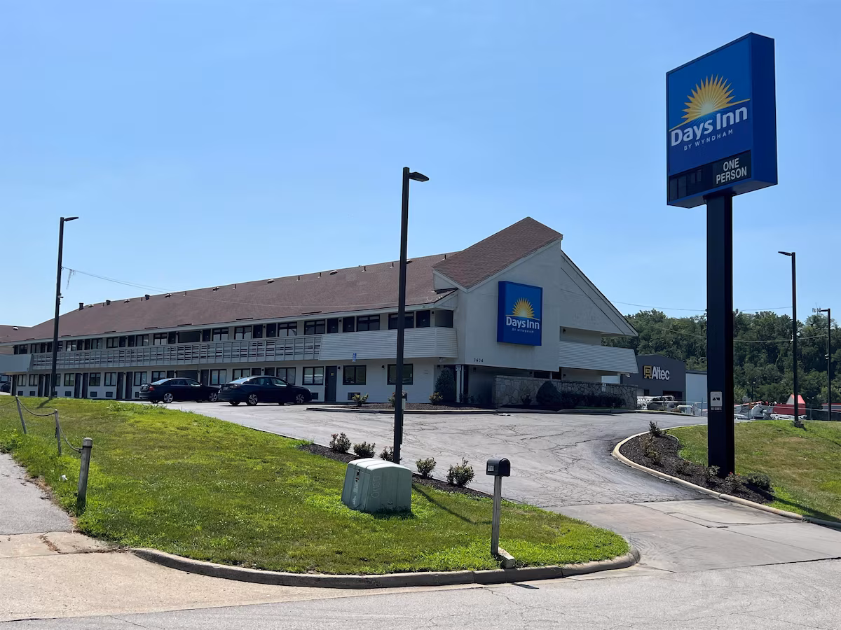 Days Inn by Wyndham Kansas City Northeast