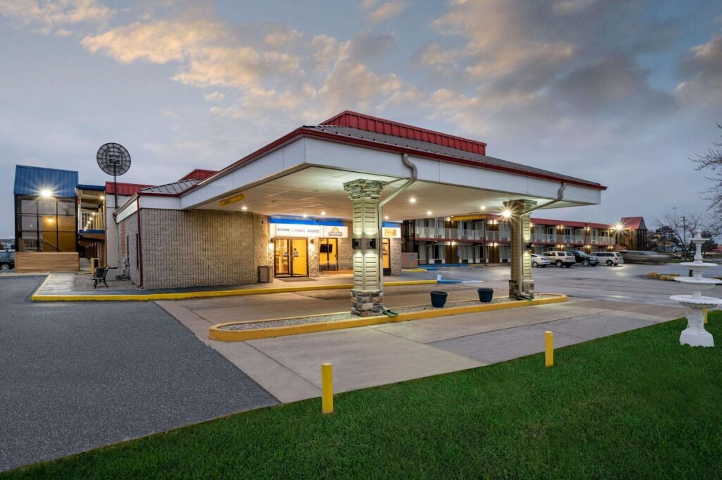 Days Inn by Wyndham Perrysburg/Toledo