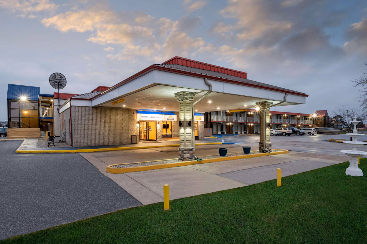 Days Inn by Wyndham Perrysburg/Toledo