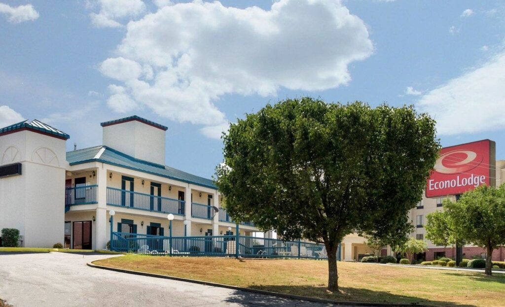 Econo Lodge Canton I-55