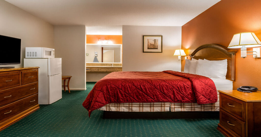 Econo Lodge Inn & Suites Enterprise