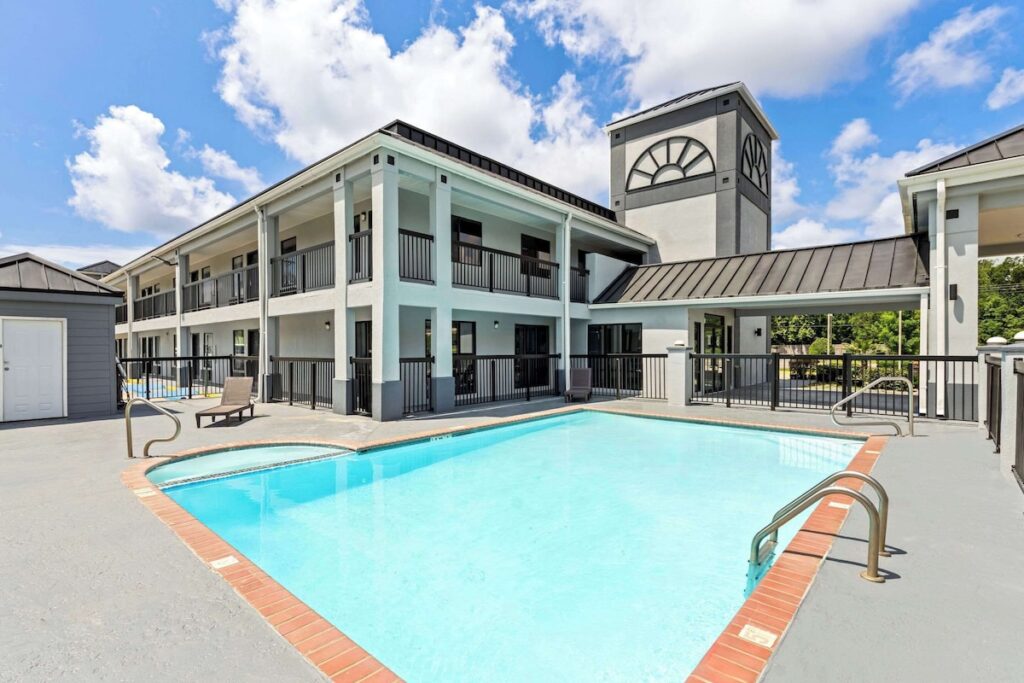 Econo Lodge Inn & Suites Ocean Springs - Biloxi