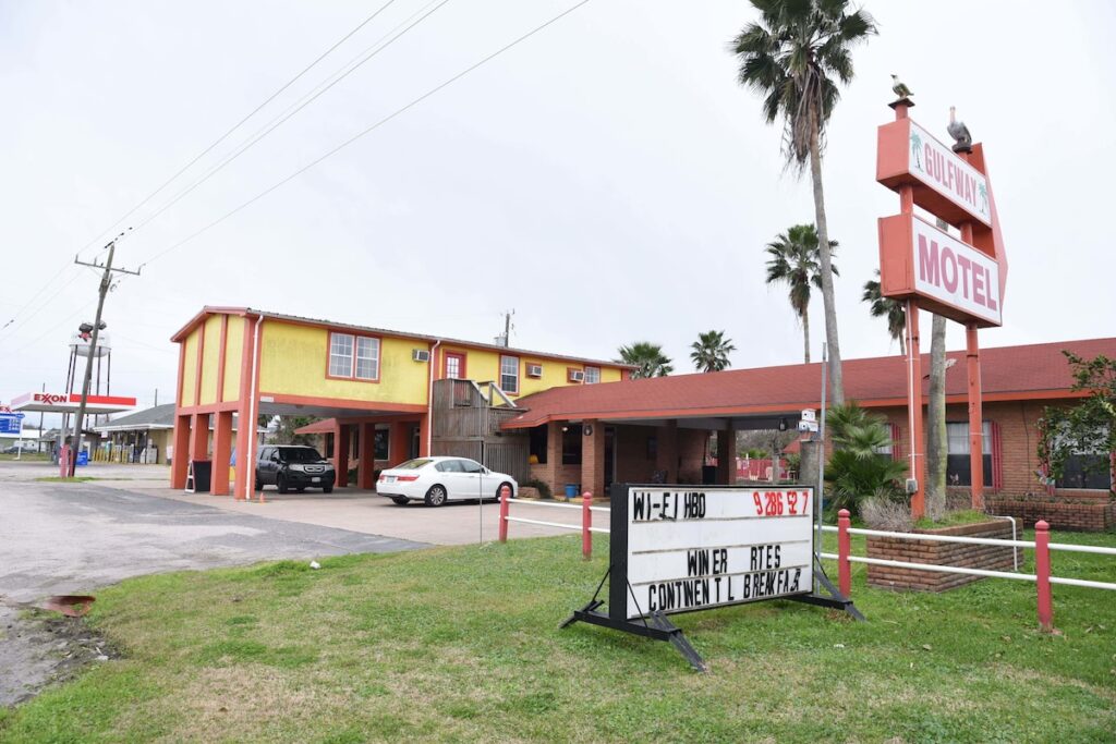 Gulfway Motel & Restaurant