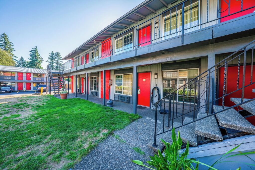 Hotel O Rama Inn & RV Park