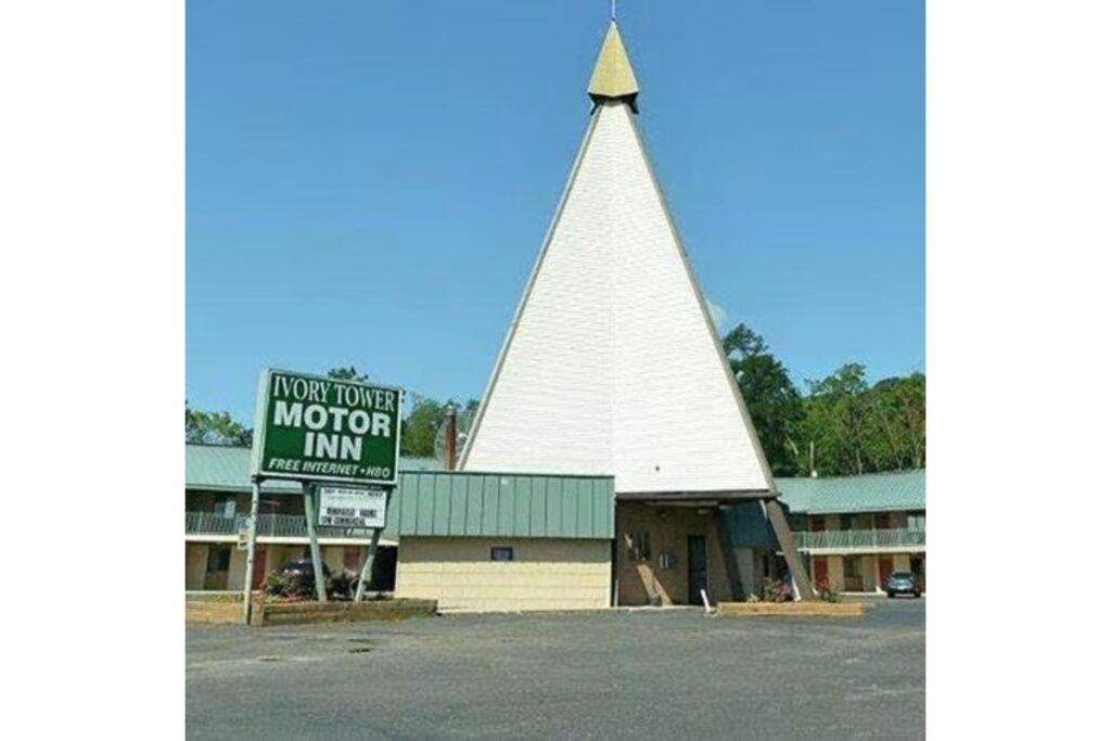 Ivory Tower Motor Inn