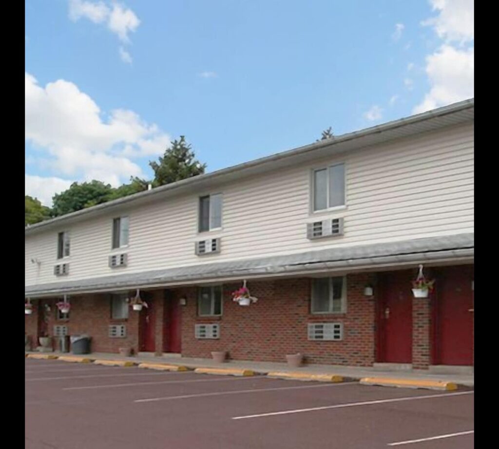 Knights Inn Center Valley