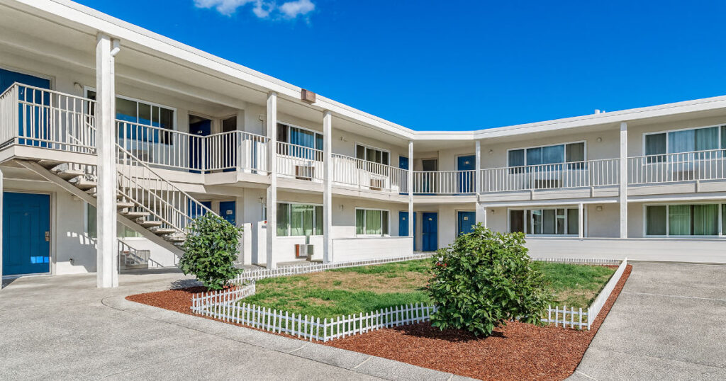 Motel 6 Beaverton, OR