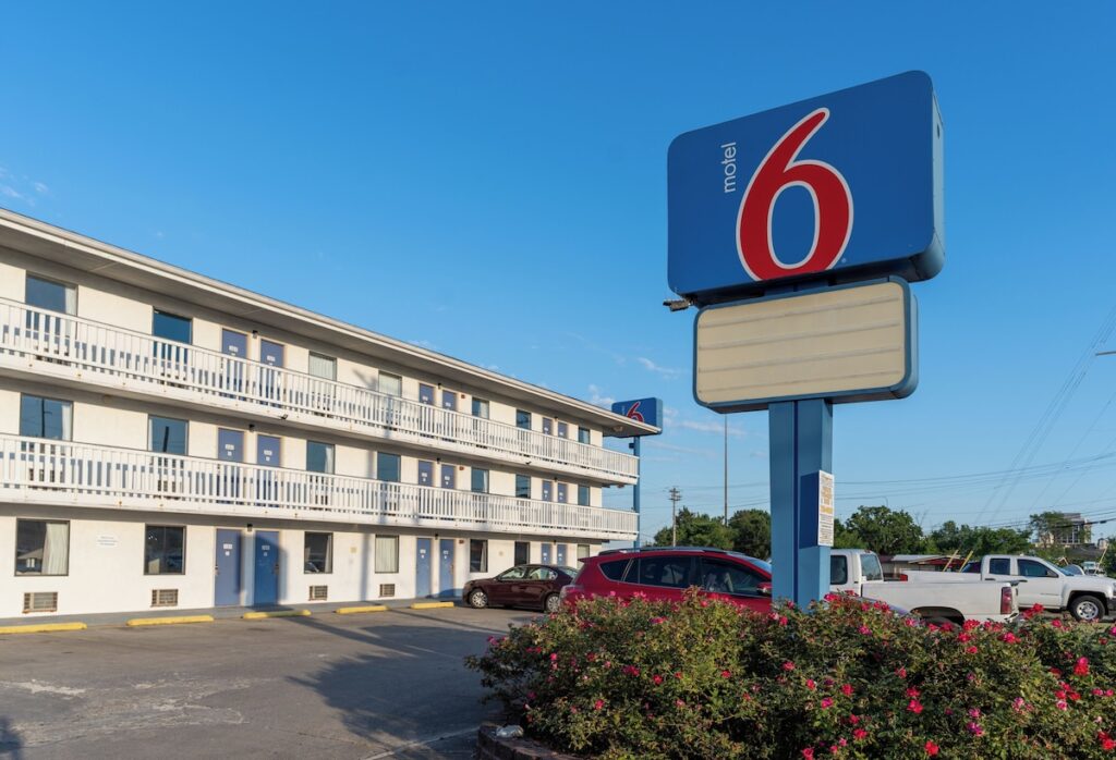 Motel 6 Cincinnati, OH