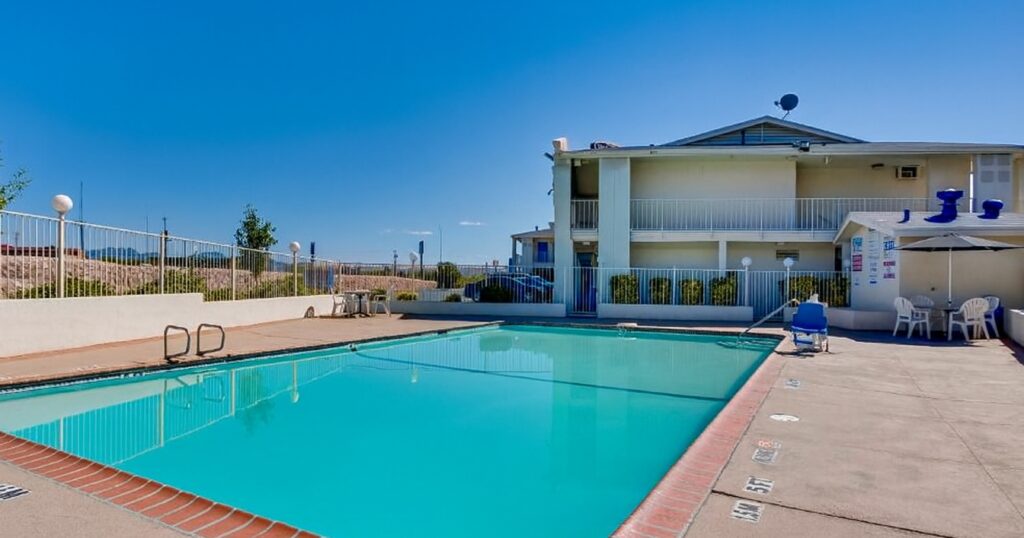 Motel 6 El Paso, TX - West