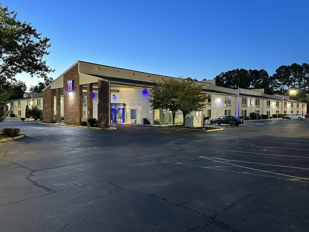 Motel 6 Greensboro, NC - Airport