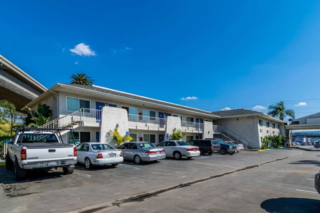 Motel 6 Redlands, CA