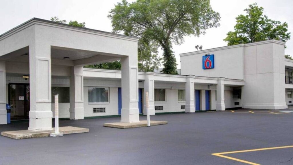 Motel 6 Richfield, OH