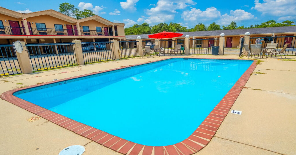 OYO Hotel Opp Al, Floral Hwy