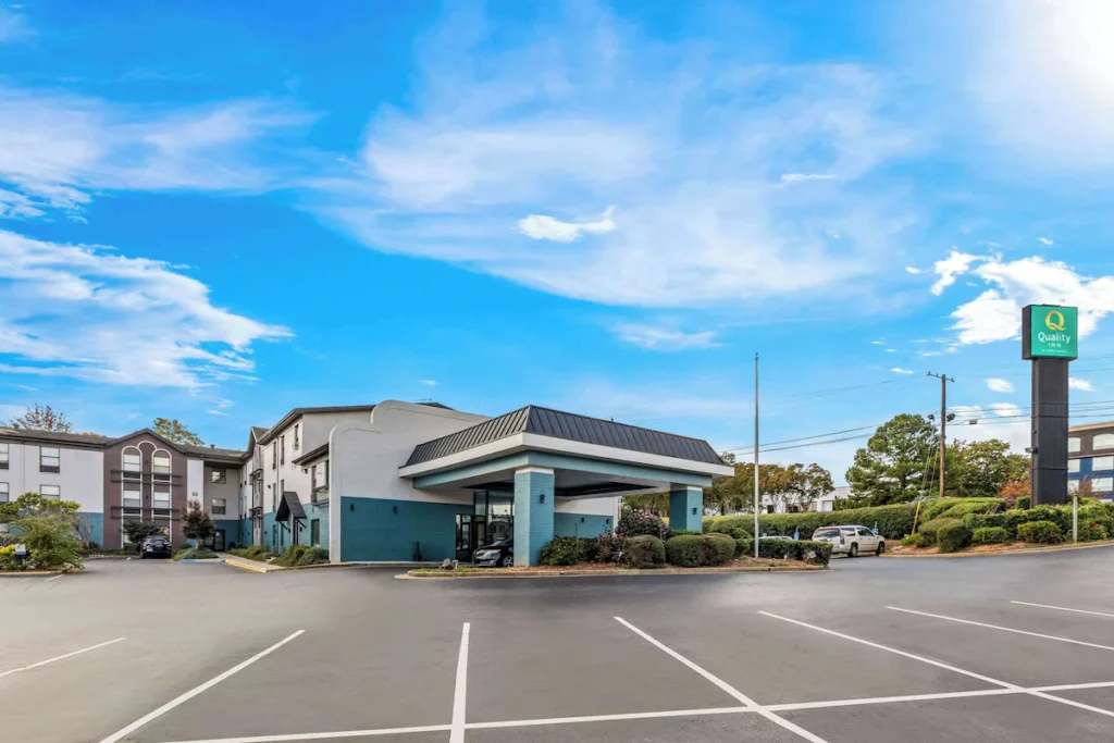 Quality Inn Marietta near Dobbins ARB