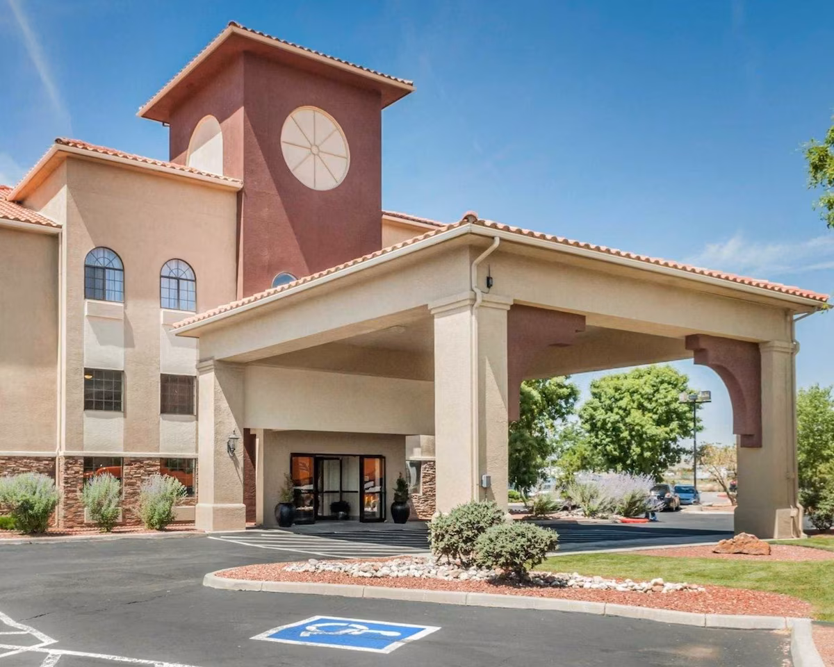 Quality Inn & Suites Albuquerque West