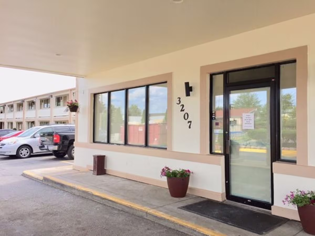 Red Carpet Inn Great Lakes