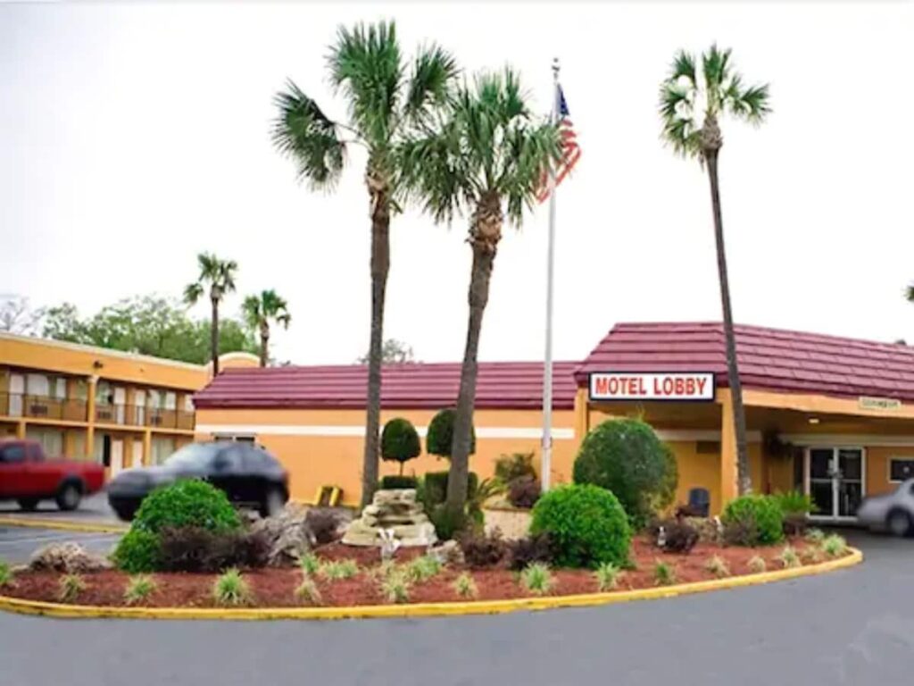 Scottish Inn Jacksonville Downtown