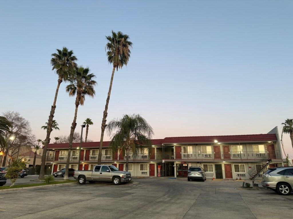 SimpleStay Suites - San Bernardino