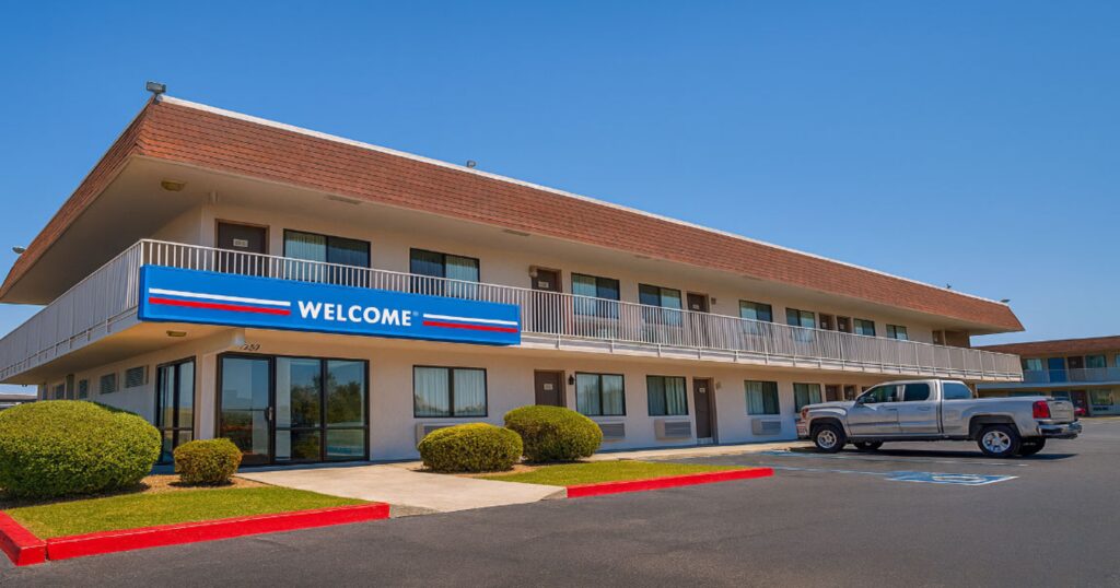 Studio 6 El Paso, TX - East