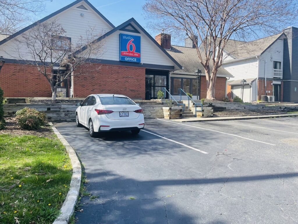 Studio 6 Greensboro, NC