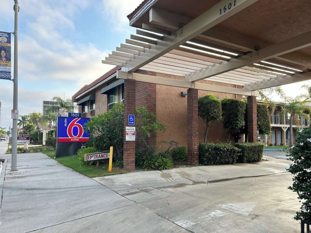 Studio 6 Suites Santa Ana, Ca