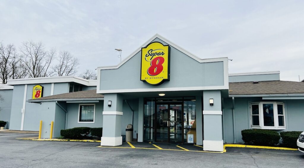 Super 8 by Wyndham Carlisle North