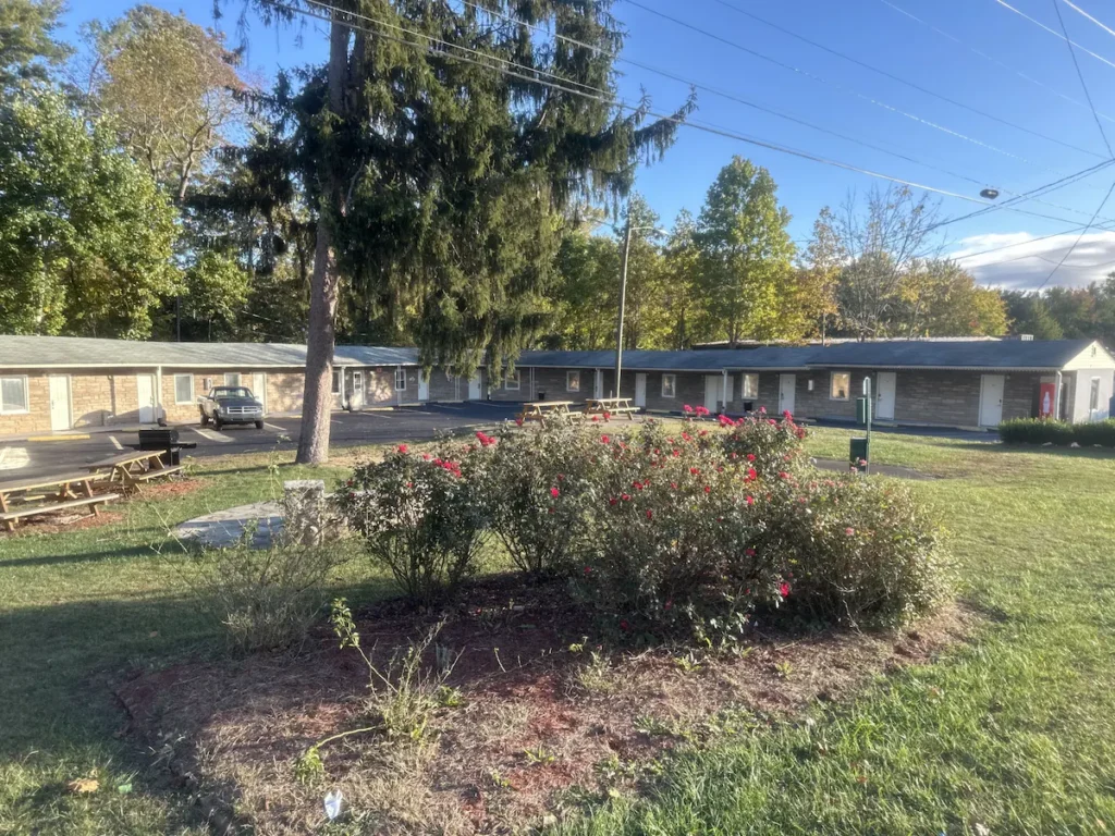 Whispering Pines Motel