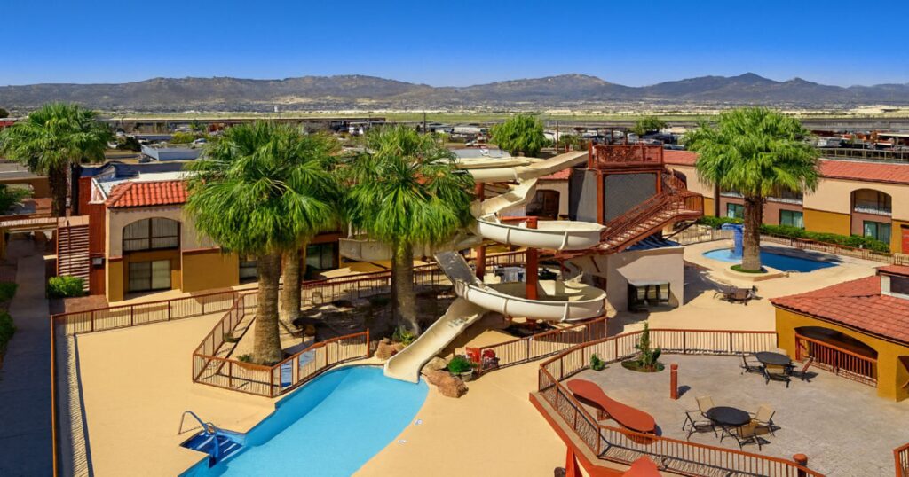 Wyndham El Paso Airport Hotel & Waterpark