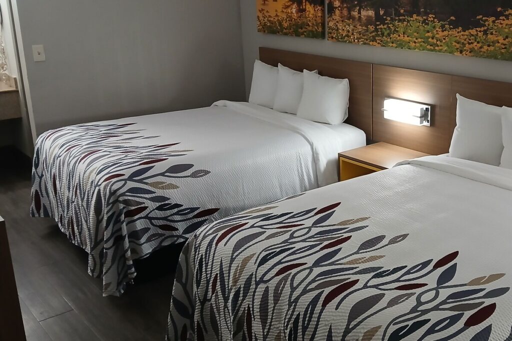 Red Roof Inn Leeds