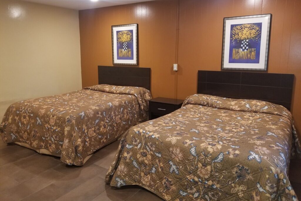 Arbor Inn Motor Lodge
