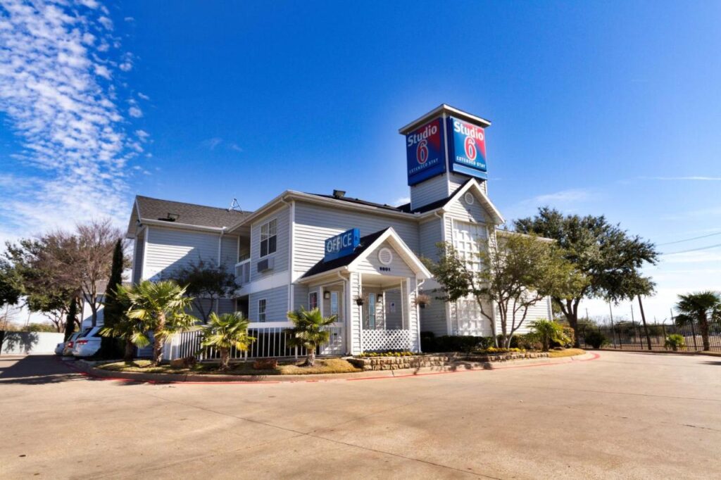Studio 6 Dallas, TX - Garland - Northeast