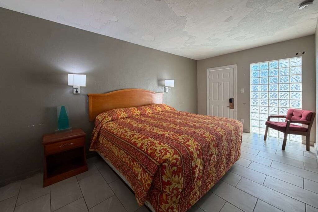 Regency Inn Daytona Beach Near Airport