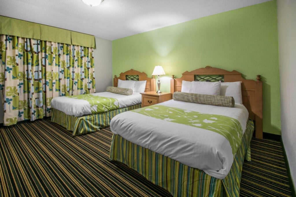 Rodeway Inn & Suites Winter Haven Chain Of Lakes