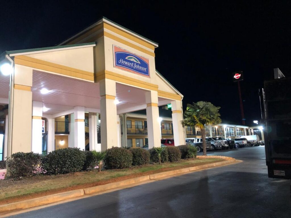 Howard Johnson by Wyndham Perry GA
