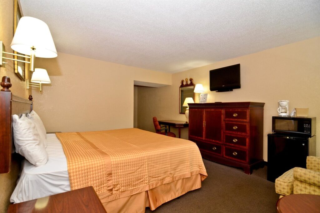 Americas Best Value Inn Smithfield