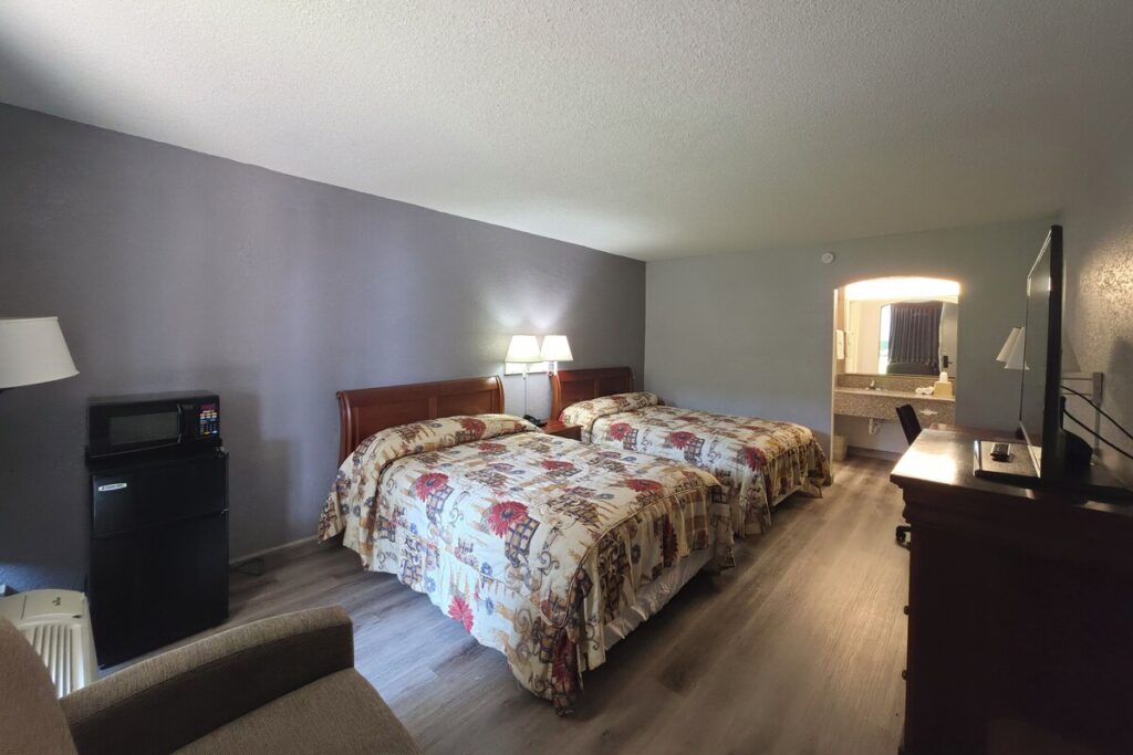 MASTERS ECONOMY INN